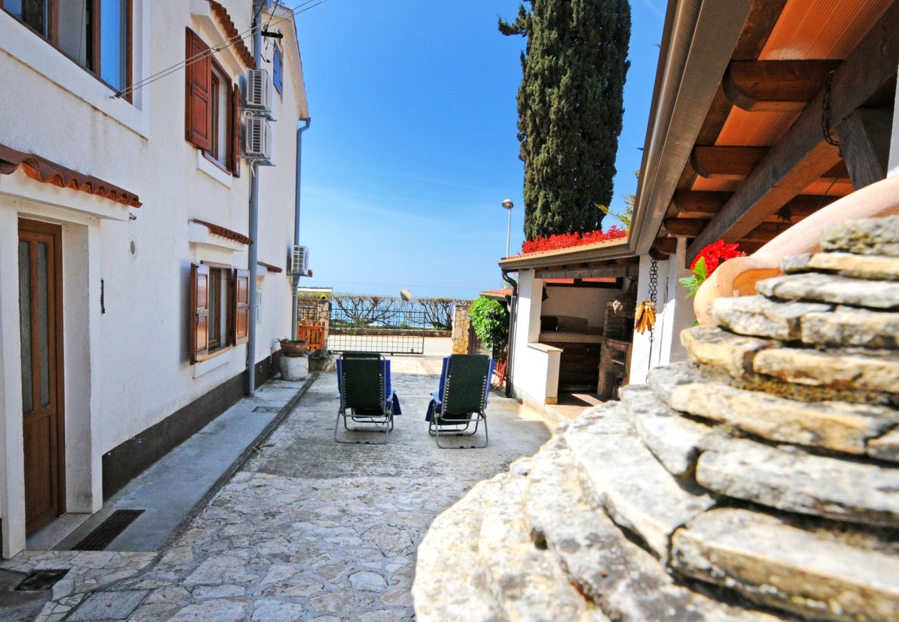 Ferienhaus in Porec - Casa Astrid by the sea in Porec, Istria