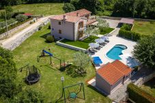 Villa in Radetici - Villa Marijanin vrt with pool in Tinjan, istria
