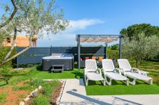 Ferienwohnung in Porec - Apartment Josipa with Whirpool in Porec