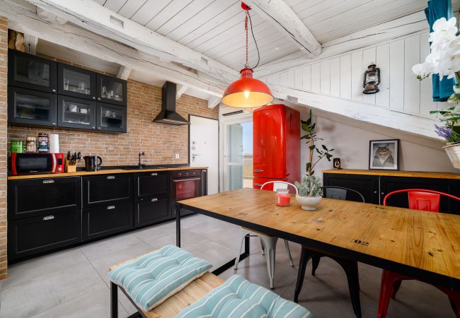 Ferienwohnung in Porec - Premium Apartment Seven with Pool in Poreč