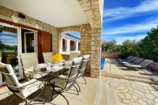 Villa a Rogovici - Villa Bianca with pool in Istria, Rogovici