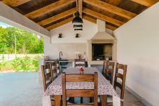 Villa a Radetici - Villa Marijanin vrt with pool in Tinjan, istria