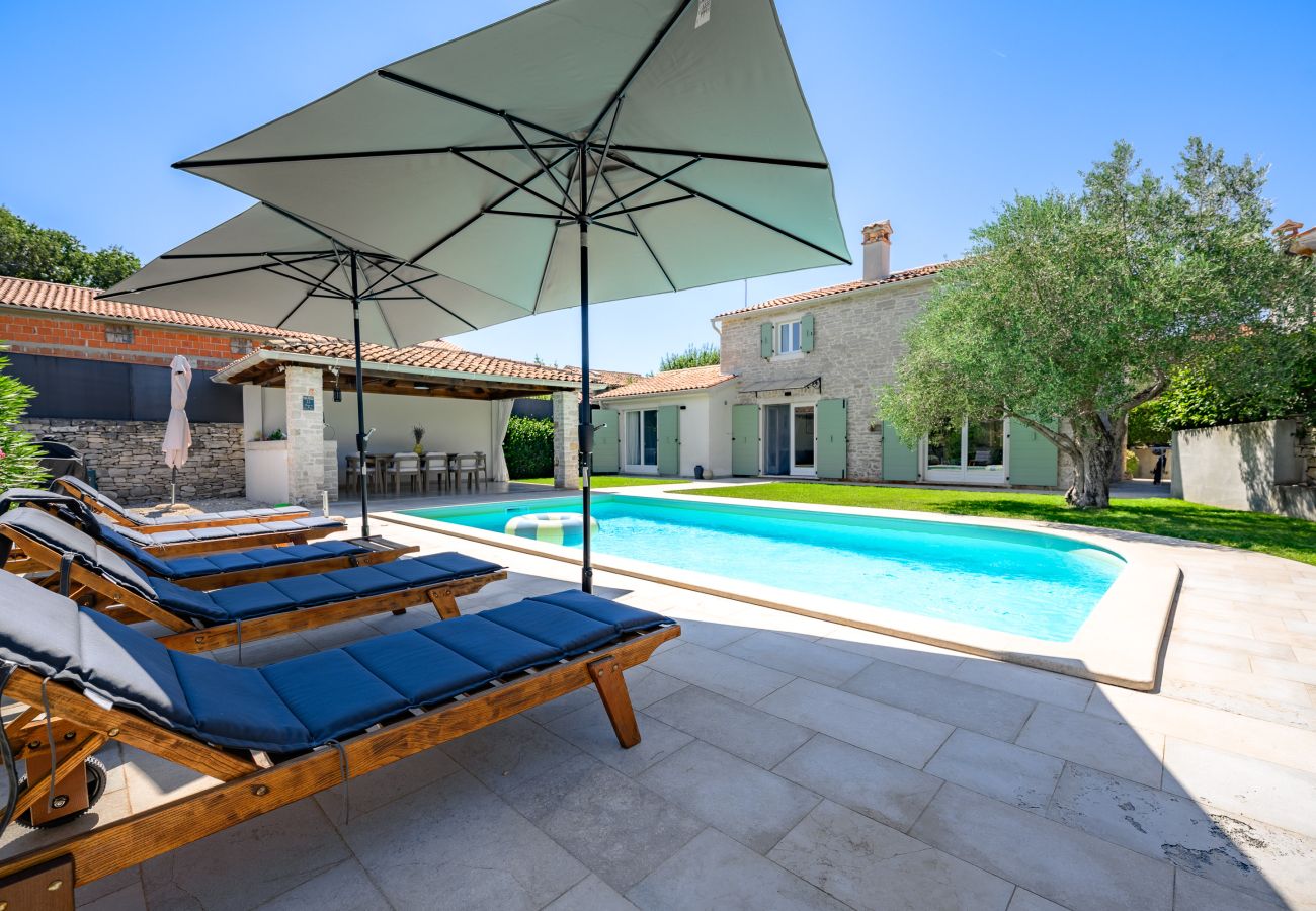 Villa a Orbani - Villa Veromi with heated pool in Istria