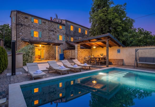 Villa a Motovun - Casa Chiara Motovun, Villa with Private Pool