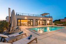 Villa a Montižana - Luxury Villa Velunida I Family villa in Porec