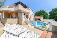 Apartment in Stranici kod Nove Vasi - Apartment Panous 3