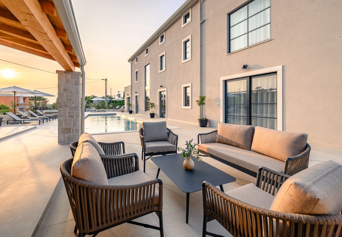 Villa in Kirmenjak - Luxury Villa Madora with pool in Porec, Istria