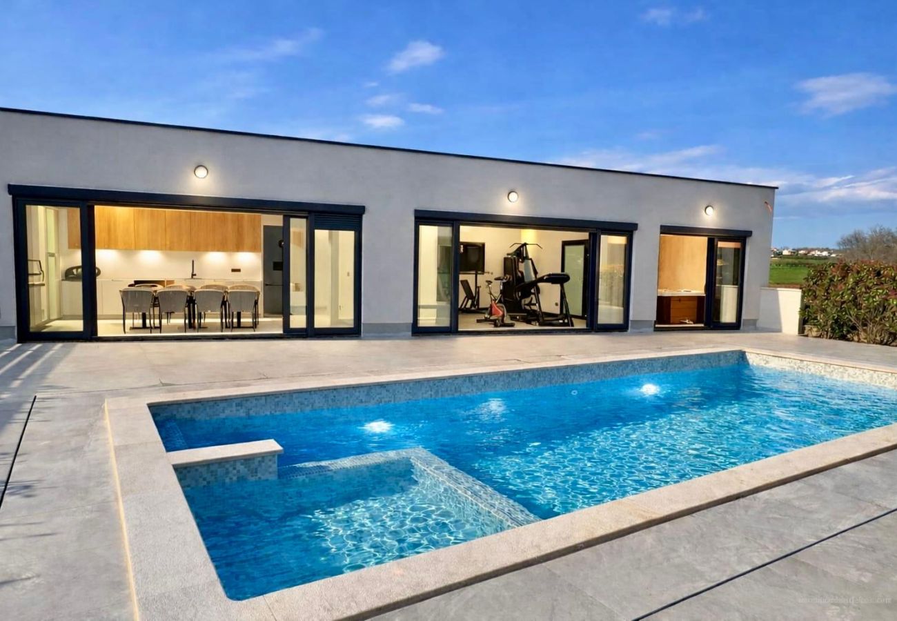 Villa in Montižana - Luxury Villa Velunida I Family villa in Porec