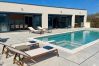 Villa in Montižana - Luxury Villa Velunida I Family villa in Porec